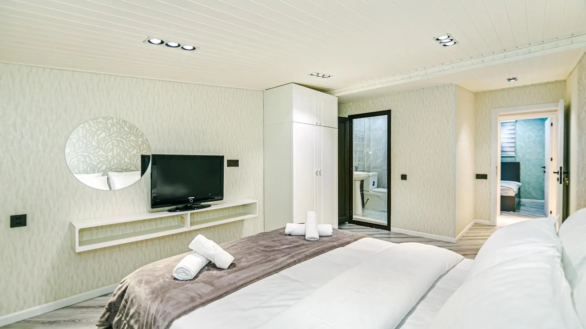 Sahil Skyline Suite Baku 0*,